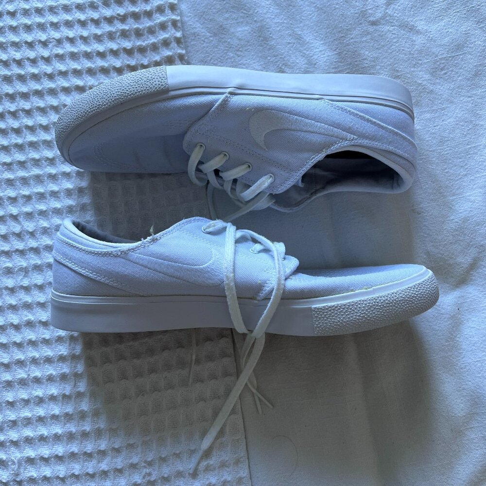 Nike Men's SB Zoom Stefan Janoski Canvas RM